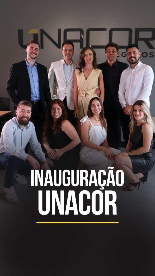 Equipe da Unacor Seguros na inauguração da sede